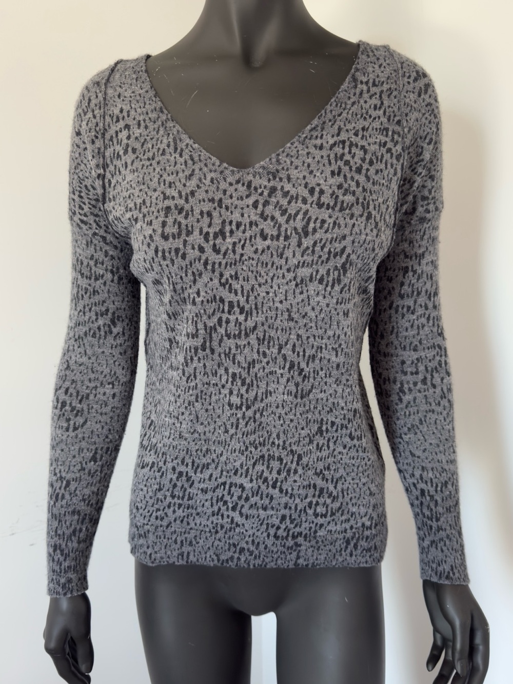 135. Rebecca Taylor Animal-Print V-Neck Women's Sweater